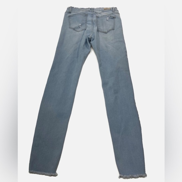 Vince Blue Co Shredded Destroyed Light Blue Wash Denim Jeans Womens size 9 - Picture 2 of 8